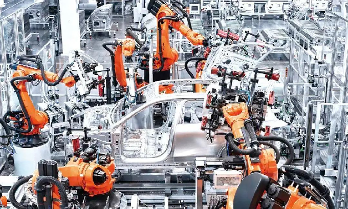 制造業(yè)加速轉(zhuǎn)型升級：從大到強 由智進(jìn)質(zhì)